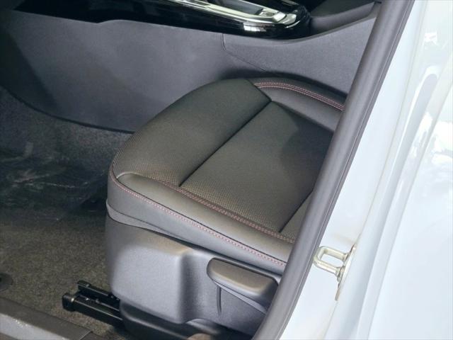 new 2025 Chevrolet Trax car, priced at $26,090