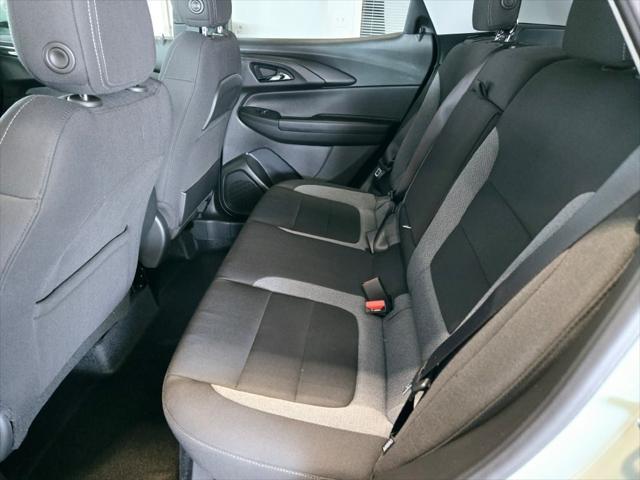 new 2025 Chevrolet TrailBlazer car, priced at $28,470
