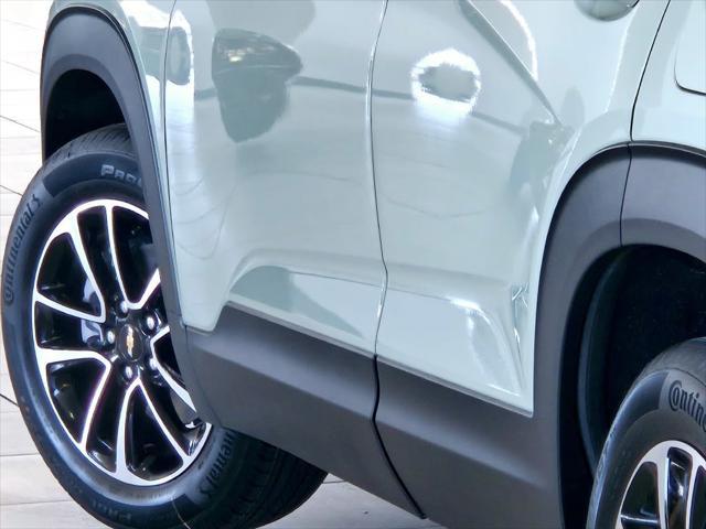 new 2025 Chevrolet TrailBlazer car, priced at $28,470