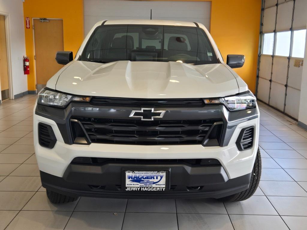new 2025 Chevrolet Colorado car, priced at $40,325
