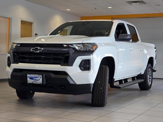 new 2025 Chevrolet Colorado car, priced at $40,825