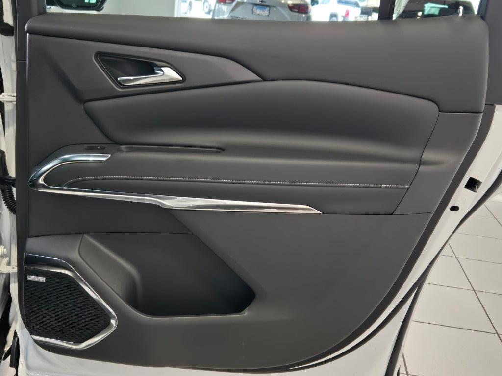 new 2025 Chevrolet Traverse car, priced at $46,165