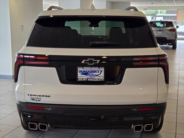 new 2025 Chevrolet Traverse car, priced at $50,165
