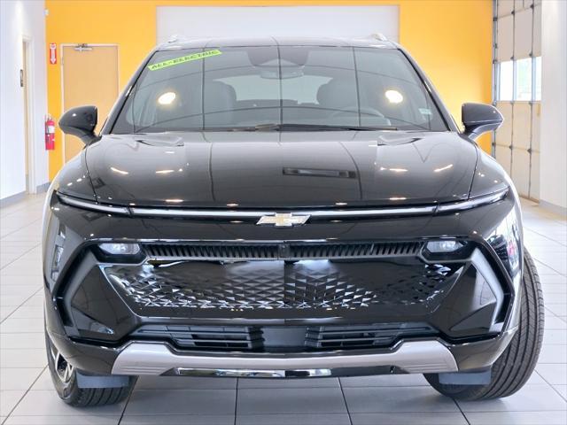 new 2025 Chevrolet Equinox EV car, priced at $46,890