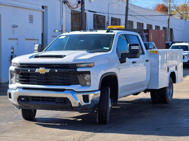 new 2024 Chevrolet Silverado 3500 car, priced at $71,350