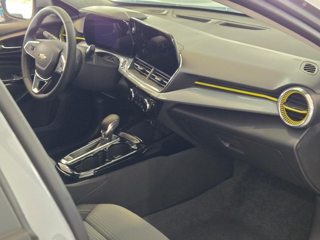 new 2025 Chevrolet Trax car, priced at $24,540