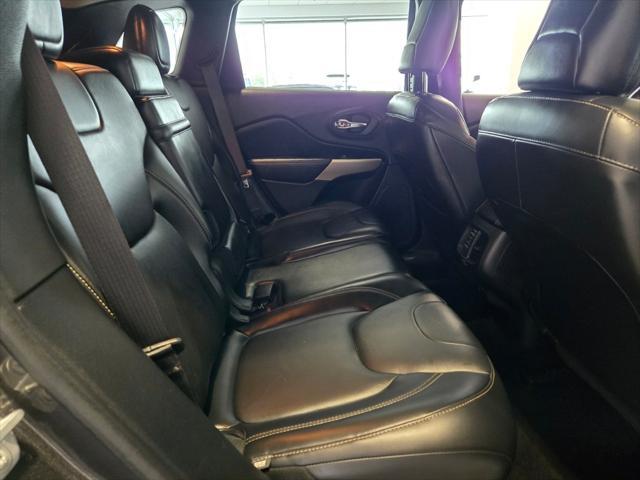 used 2018 Jeep Cherokee car, priced at $18,495
