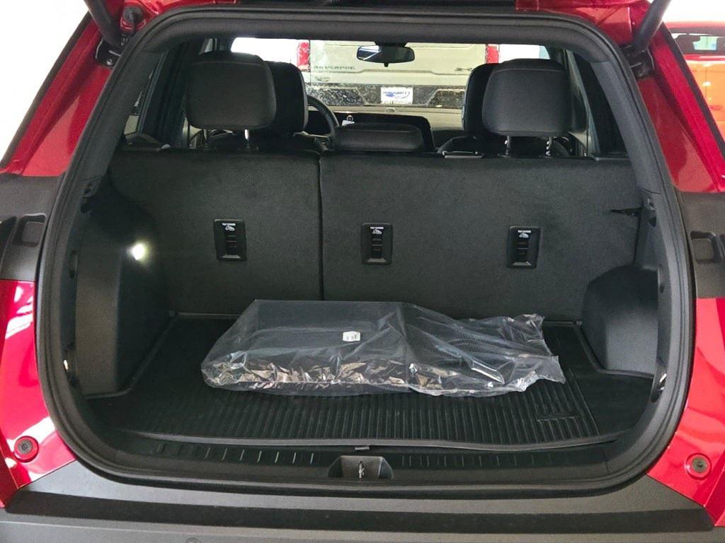 new 2026 Chevrolet Equinox car, priced at $40,660