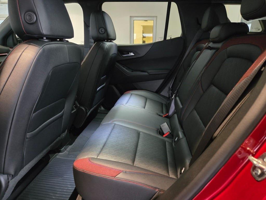 new 2026 Chevrolet Equinox car, priced at $40,660