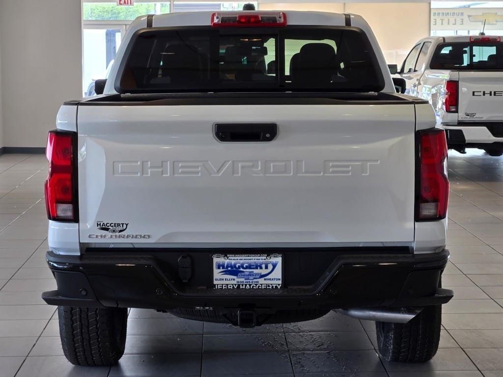 new 2025 Chevrolet Colorado car, priced at $47,290
