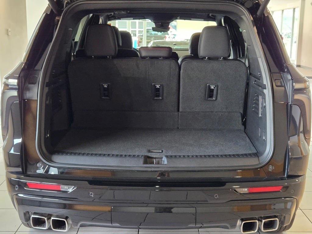 used 2024 Chevrolet Traverse car, priced at $51,695