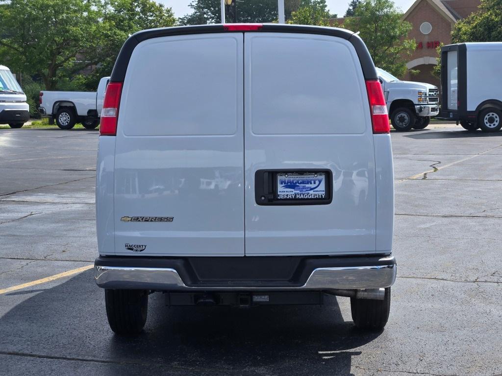 new 2025 Chevrolet Express 2500 car, priced at $47,148