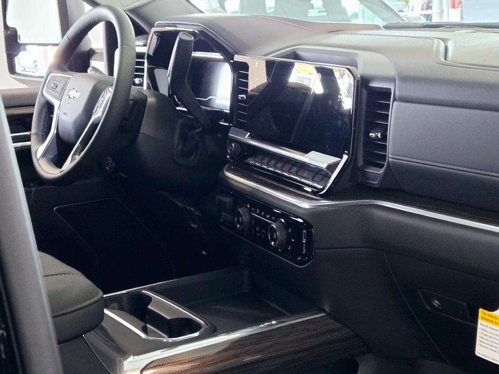 new 2025 Chevrolet Silverado 2500 car, priced at $61,355