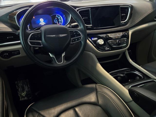used 2022 Chrysler Pacifica Hybrid car, priced at $33,795