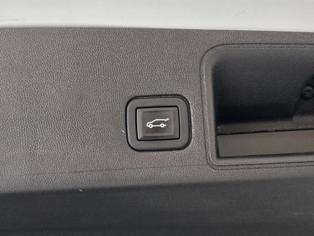 used 2022 GMC Terrain car, priced at $24,295