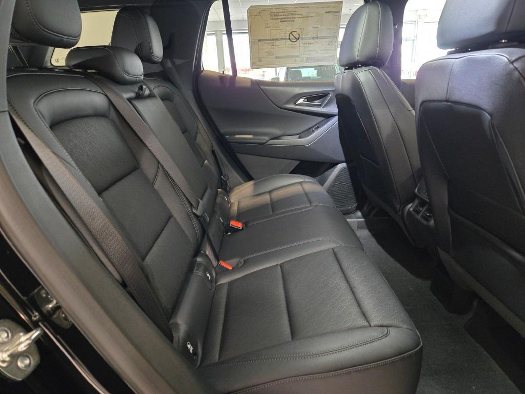 new 2026 Chevrolet Equinox car, priced at $33,270