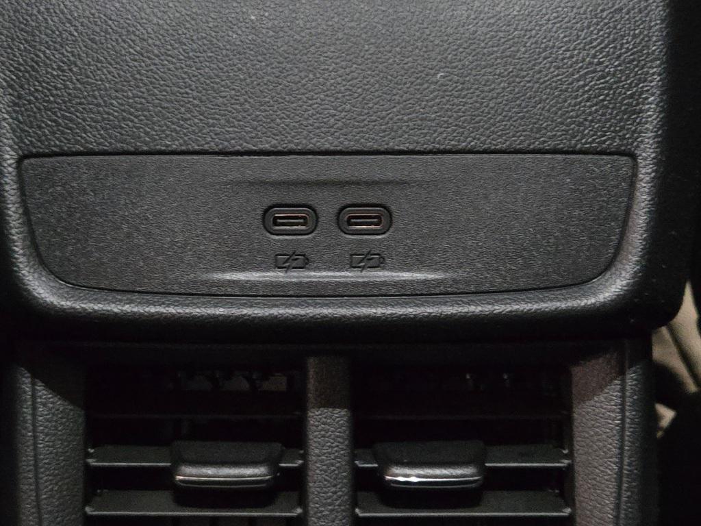 new 2026 Chevrolet Equinox car, priced at $33,270