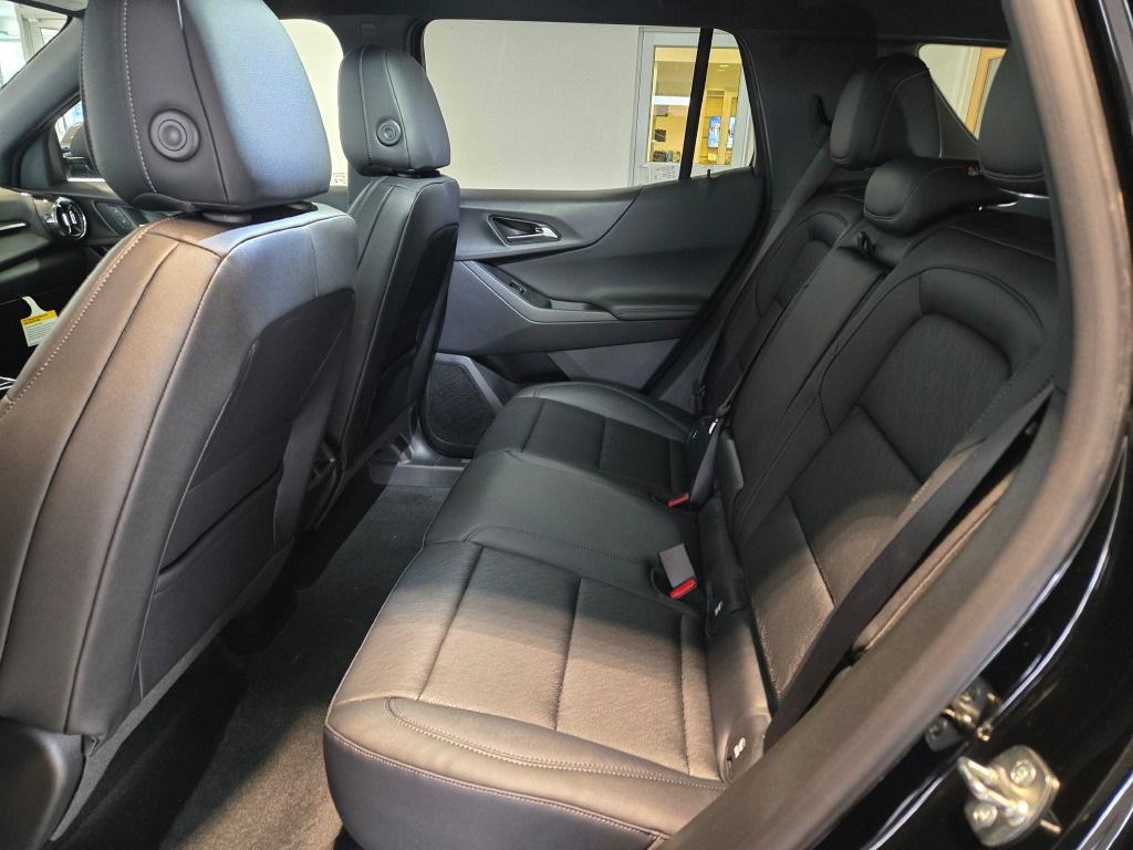 new 2026 Chevrolet Equinox car, priced at $33,270