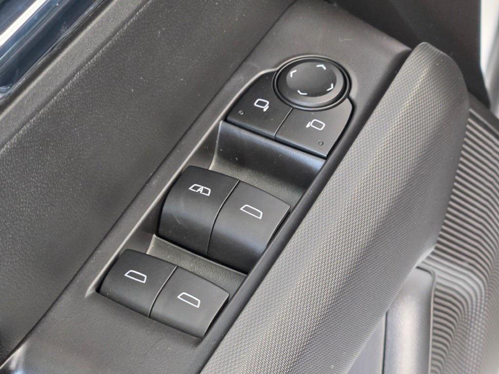 new 2025 Chevrolet Colorado car, priced at $39,015