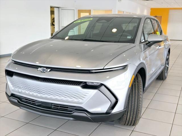 new 2025 Chevrolet Equinox EV car, priced at $35,465