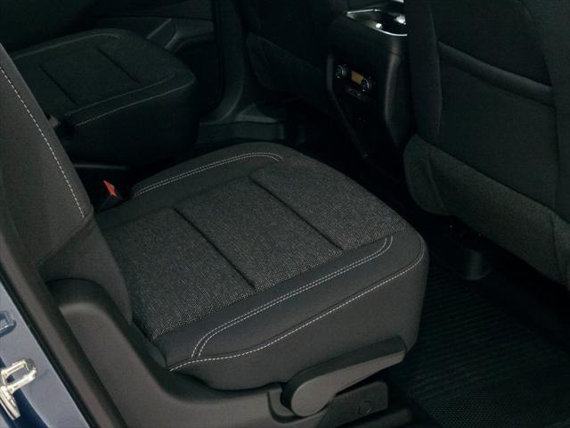 new 2025 Chevrolet Traverse car, priced at $42,295