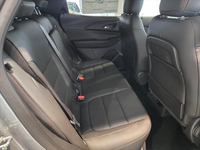 new 2025 Chevrolet TrailBlazer car, priced at $28,390