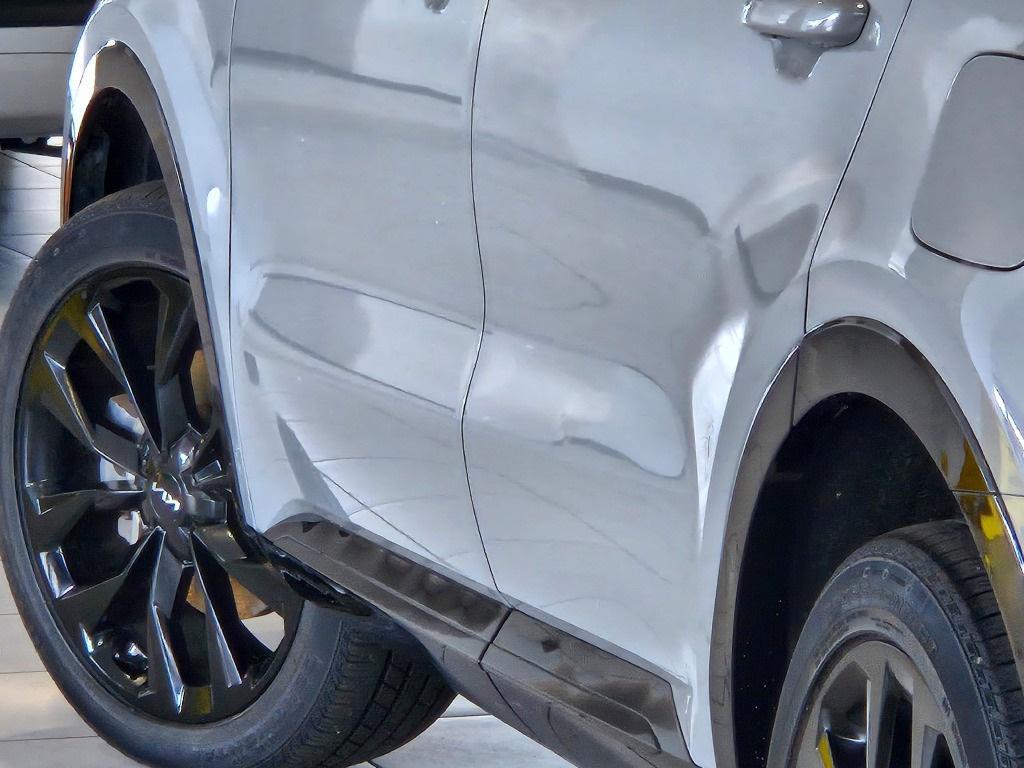 used 2022 Kia Sorento car, priced at $31,495