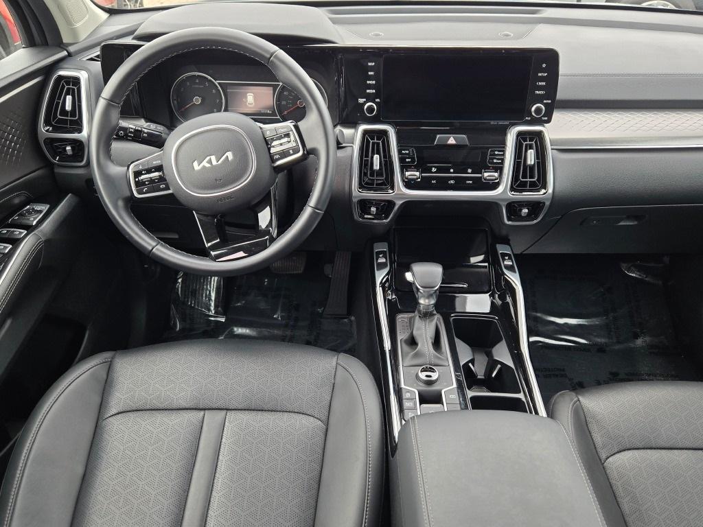 used 2022 Kia Sorento car, priced at $31,495