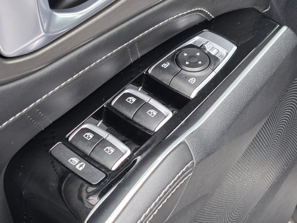used 2022 Kia Sorento car, priced at $31,495