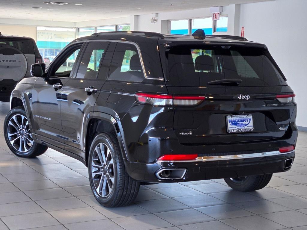used 2023 Jeep Grand Cherokee car, priced at $42,995