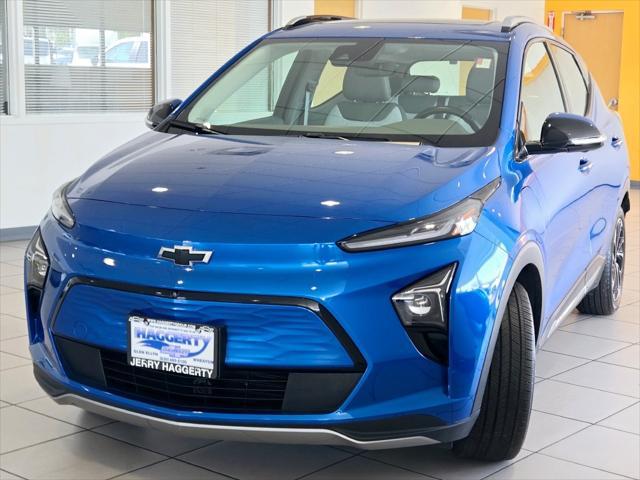 used 2022 Chevrolet Bolt EUV car, priced at $23,995