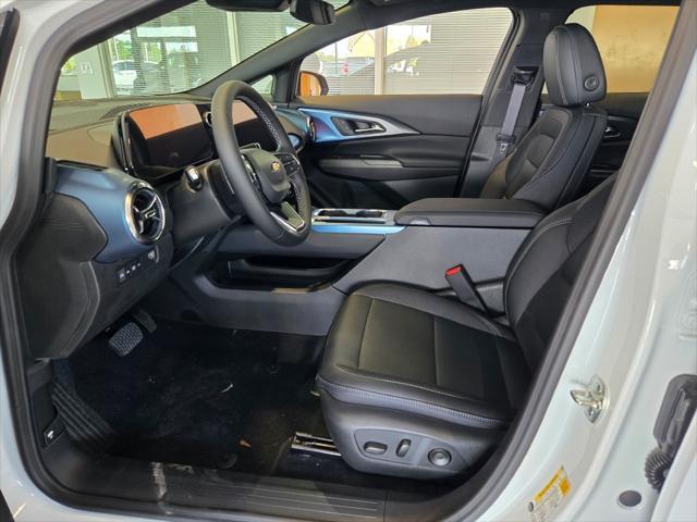 new 2025 Chevrolet Equinox EV car, priced at $40,265