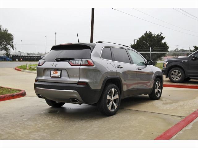 used 2021 Jeep Cherokee car, priced at $17,739