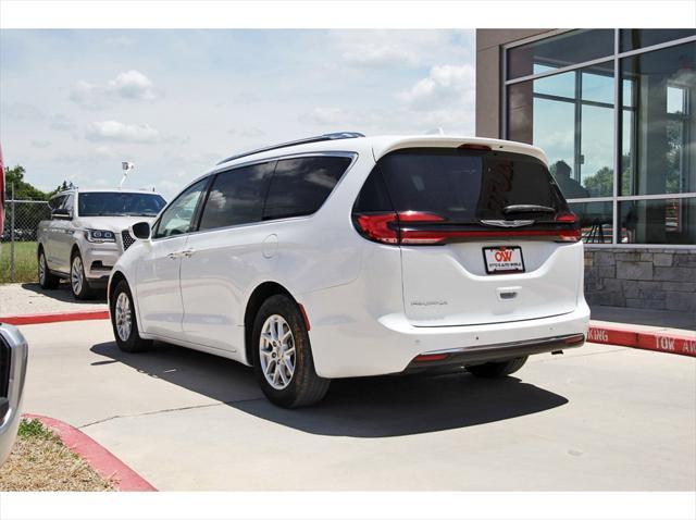 used 2021 Chrysler Pacifica car, priced at $20,398