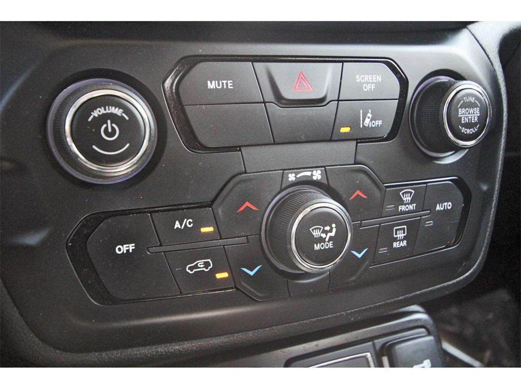 used 2021 Jeep Renegade car, priced at $13,168