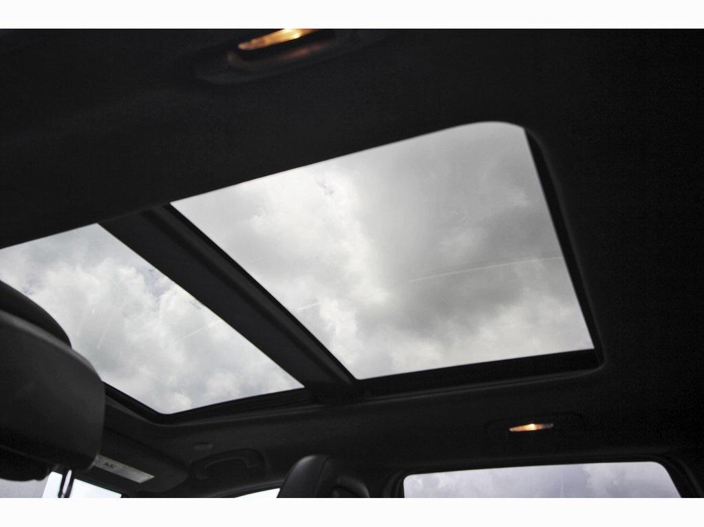 used 2015 Jeep Grand Cherokee car, priced at $14,249