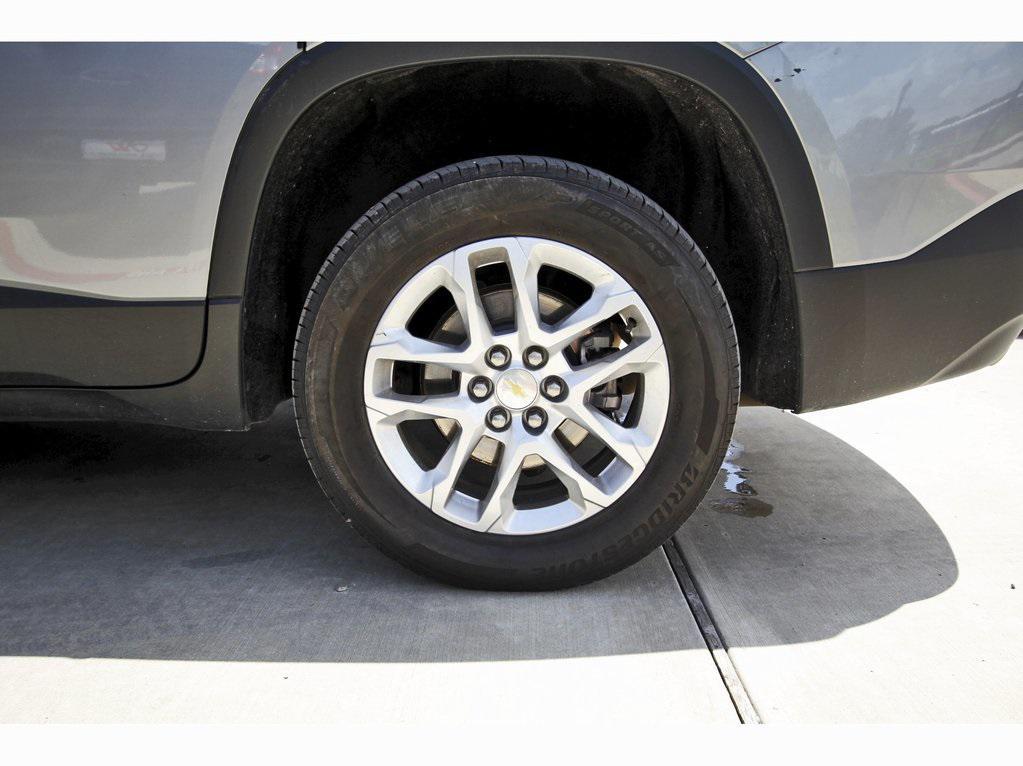 used 2023 Chevrolet Traverse car, priced at $19,389