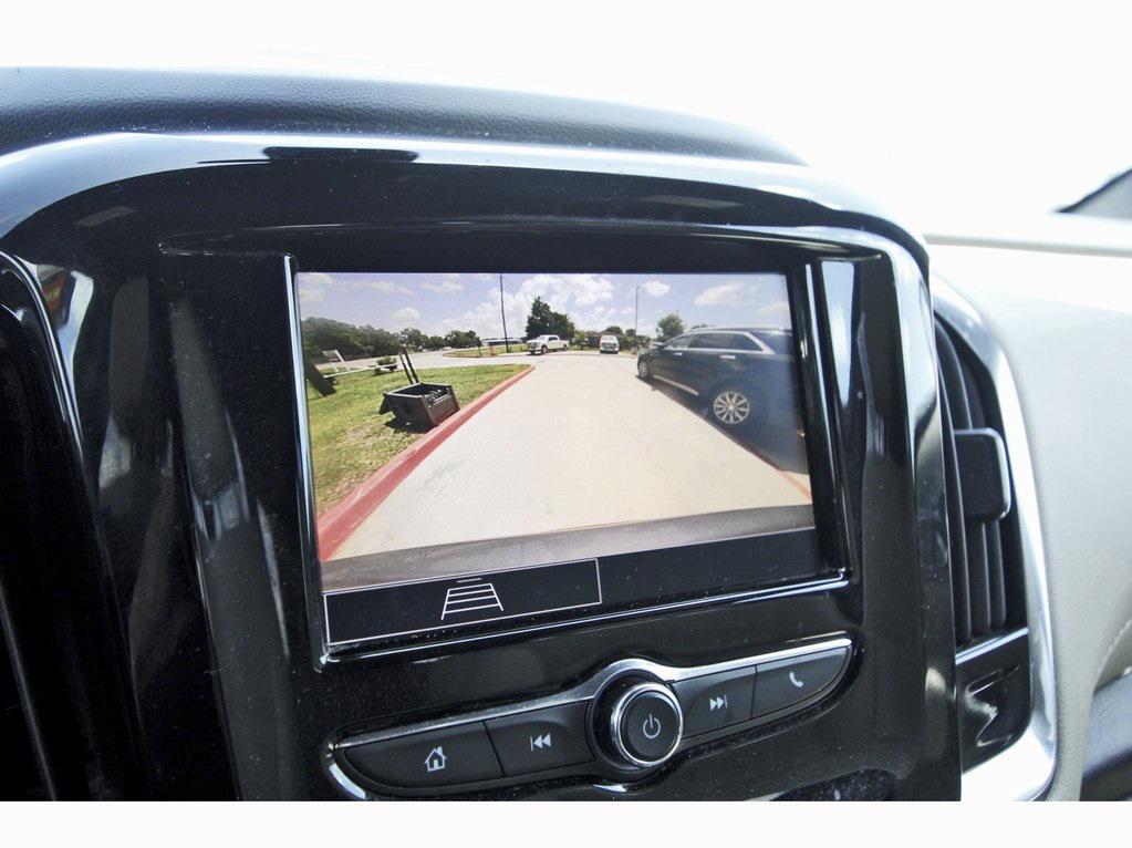 used 2023 Chevrolet Traverse car, priced at $19,389