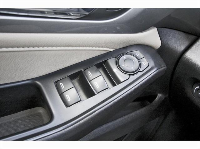 used 2023 Chevrolet Traverse car, priced at $22,478