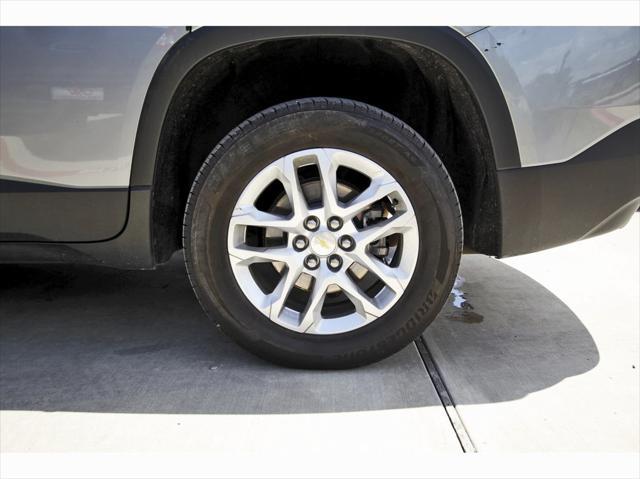 used 2023 Chevrolet Traverse car, priced at $21,887