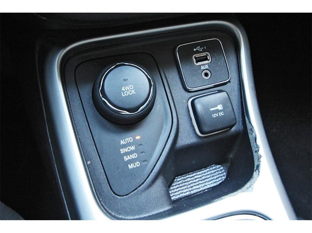 used 2019 Jeep Compass car, priced at $16,288