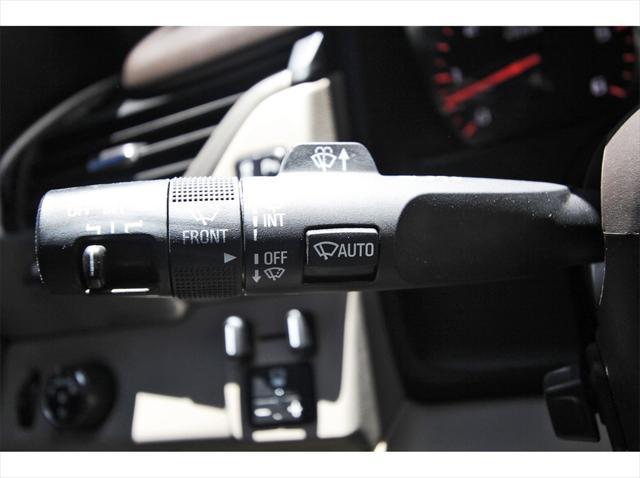 used 2016 GMC Yukon car, priced at $25,638