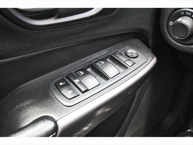 used 2021 Jeep Cherokee car, priced at $15,369