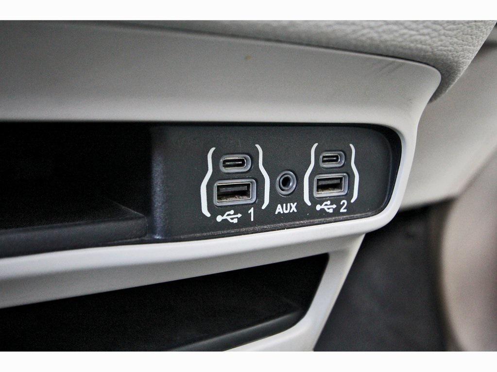 used 2021 Chrysler Pacifica car, priced at $19,488