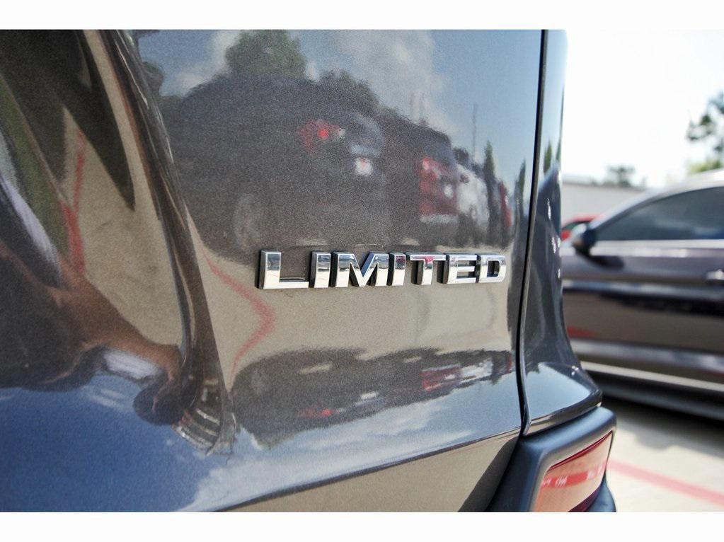 used 2021 Jeep Cherokee car, priced at $24,198