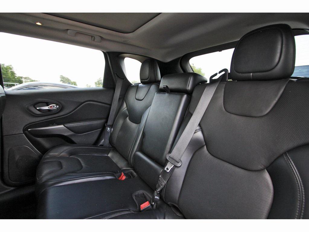used 2021 Jeep Cherokee car, priced at $24,198