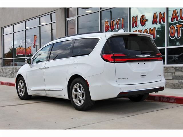 used 2022 Chrysler Pacifica car, priced at $24,568