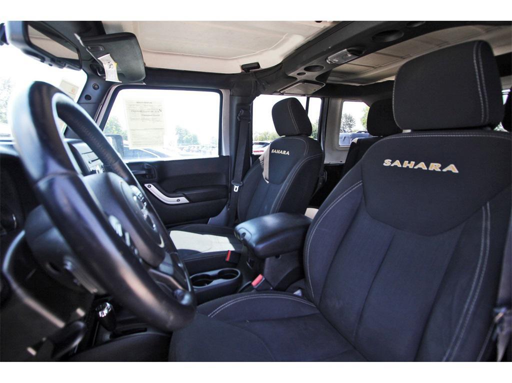 used 2015 Jeep Wrangler Unlimited car, priced at $19,329
