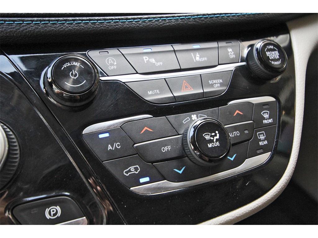 used 2021 Chrysler Pacifica car, priced at $17,129