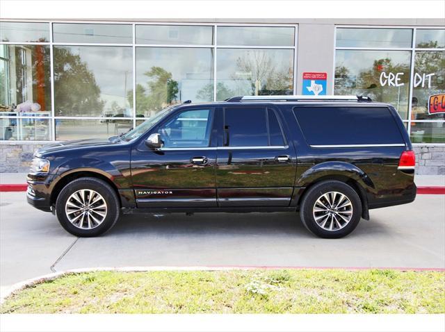 used 2017 Lincoln Navigator car, priced at $19,997